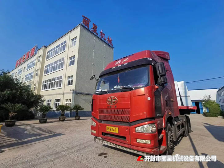 出产厂家J9集团国际站机械发货忙乱，工厂货源