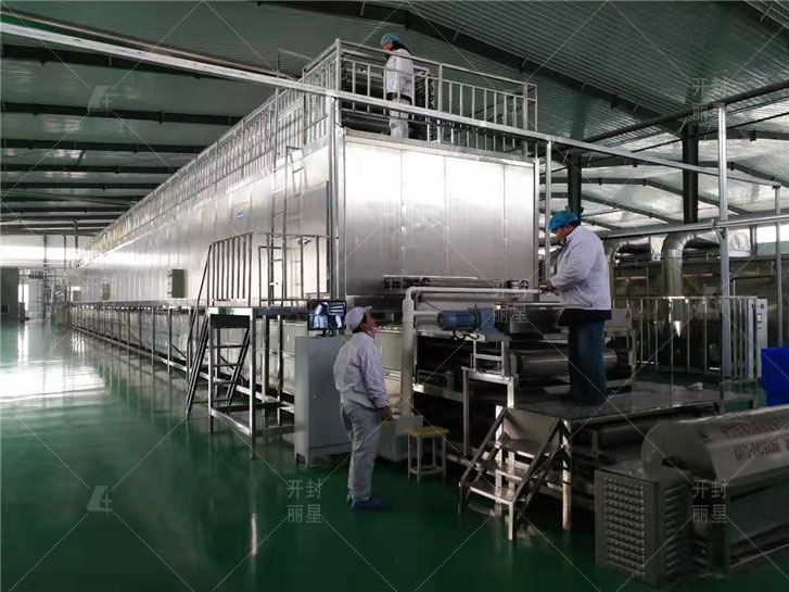 马铃薯淀粉是怎么通过粉丝加工机械设备造作成粉条的？